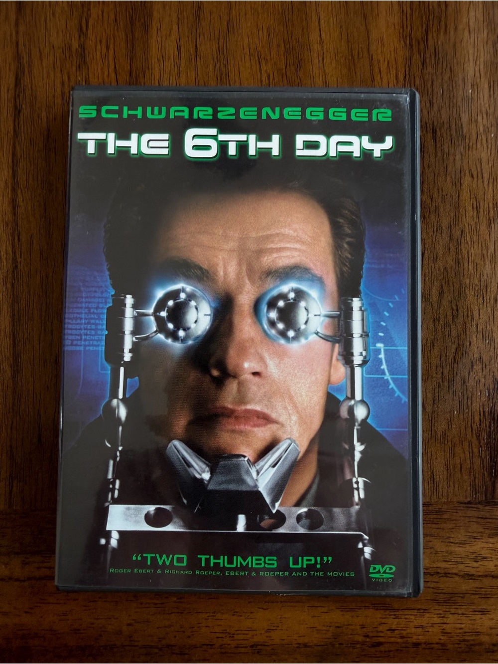 The 6th Day DVD - Black/Blue Cover